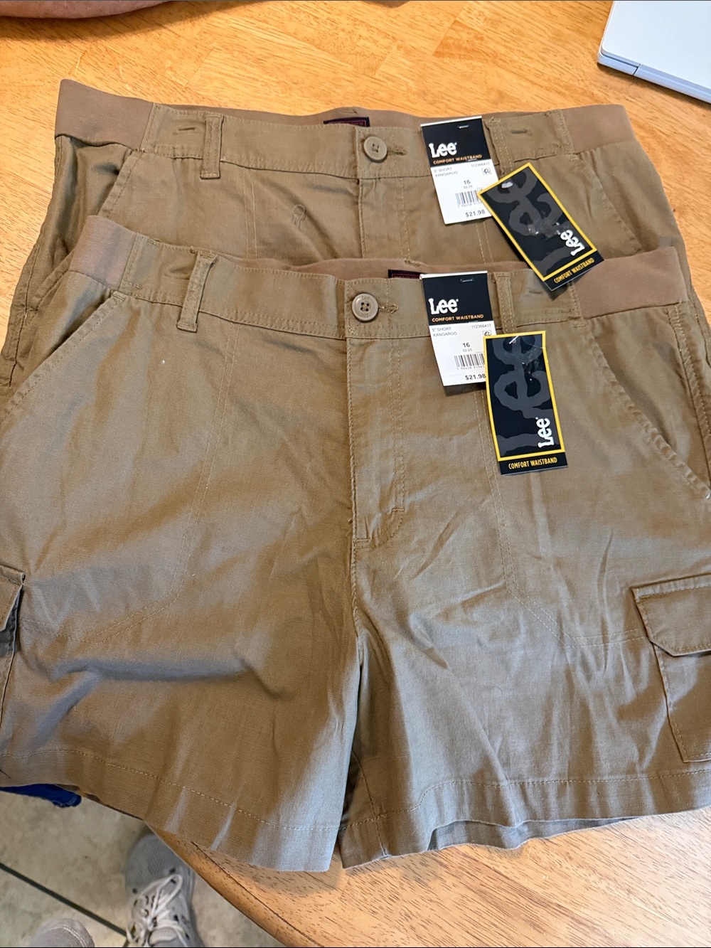 Lee Women's Olive Cargo Shorts.  2 pair selling together